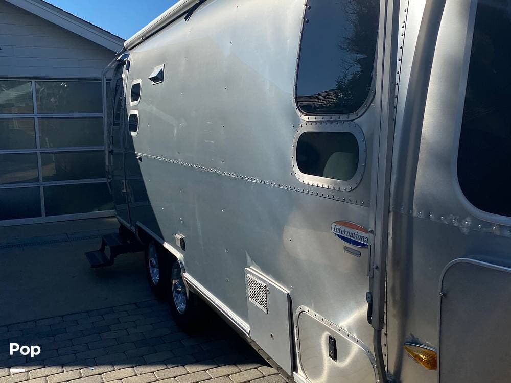 Used 2007 Airstream International 25FB QUEEN available in Solana Beach, California