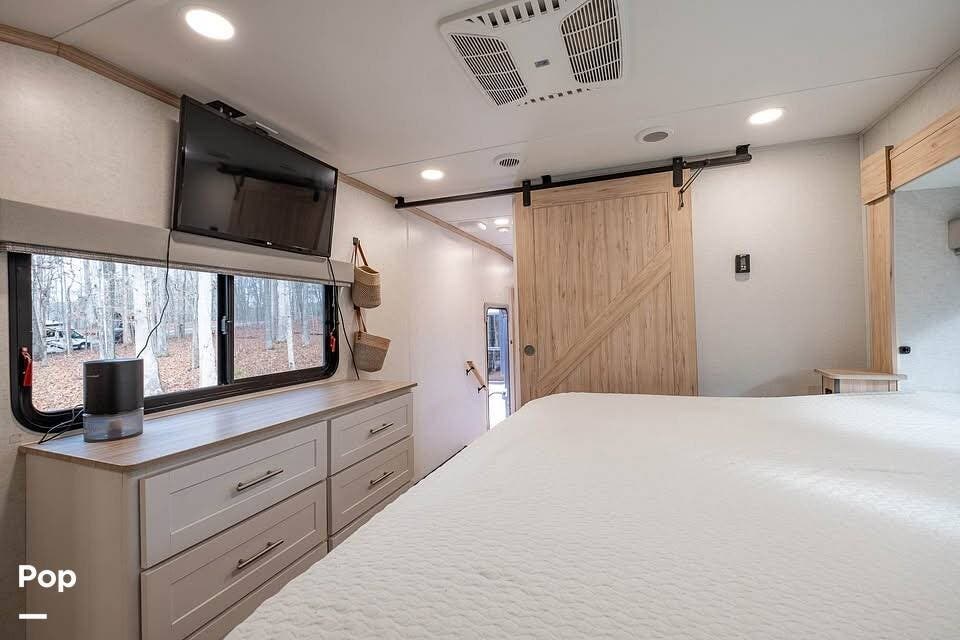 2022 Avenue 32RLS by Alliance RV from Pop RVs in Belton, South Carolina