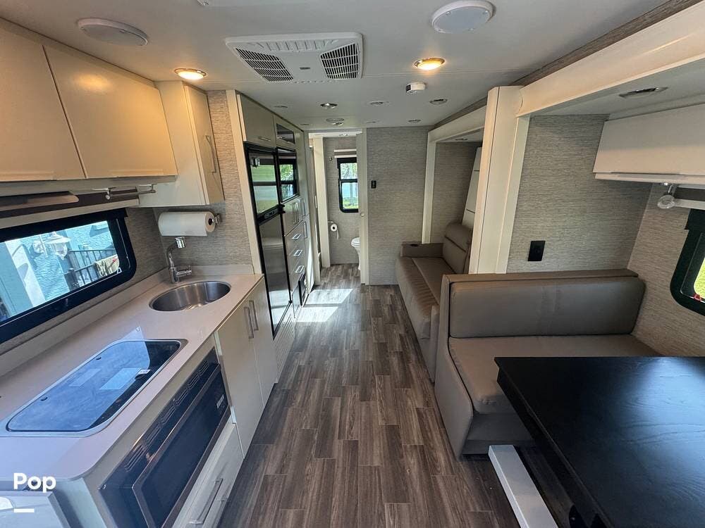 2020 Wayfarer 25RW by Tiffin from Pop RVs in Parrish, Florida