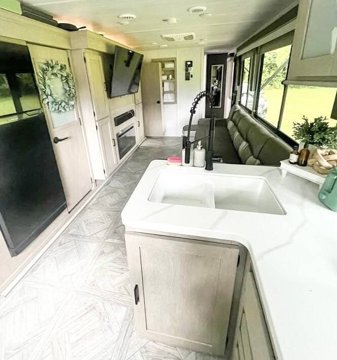 2024 Wildwood 29 View by Forest River from Pop RVs in Troy, Alabama