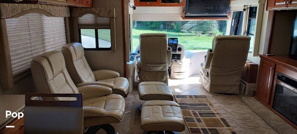2006 Mandalay 40E by Thor Motor Coach from Pop RVs in Bradenton, Florida