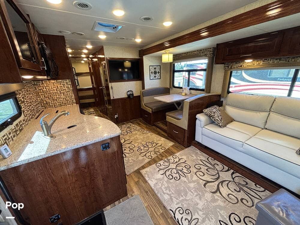 2018 Mirada 34BH by Coachmen from Pop RVs in Clermont, Florida