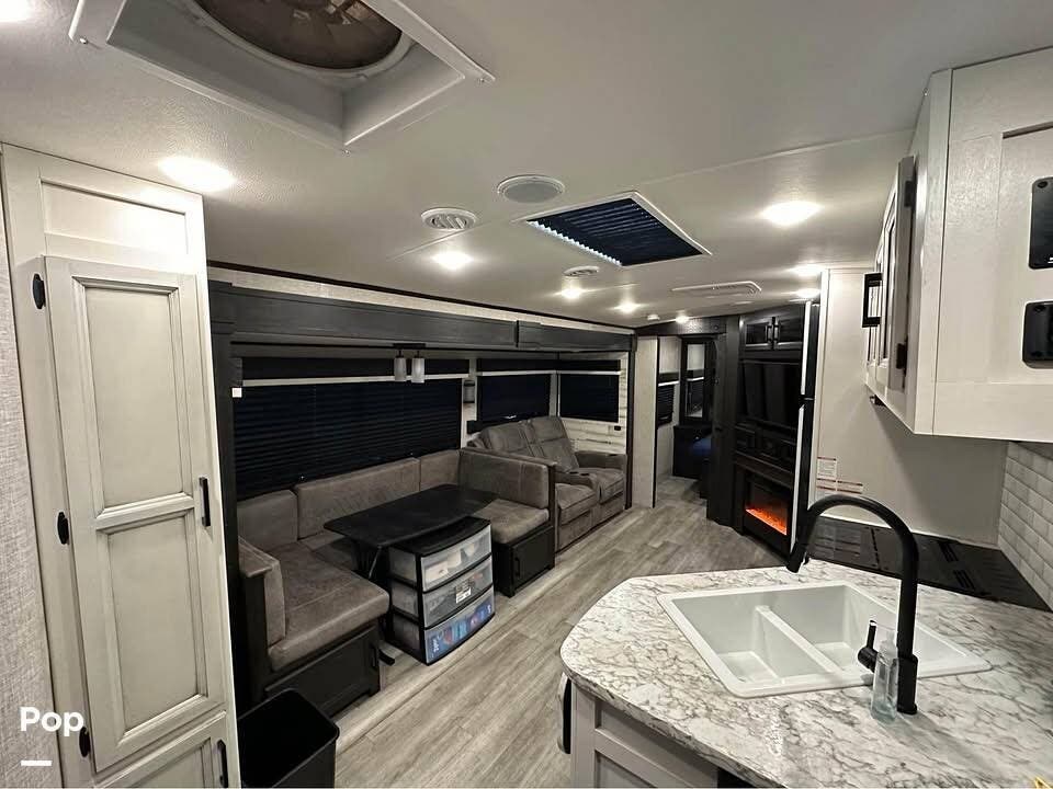 2022 Jayco White Hawk 29bh - Used Travel Trailer For Sale by Pop RVs in Port Byron, Illinois features Slideout
