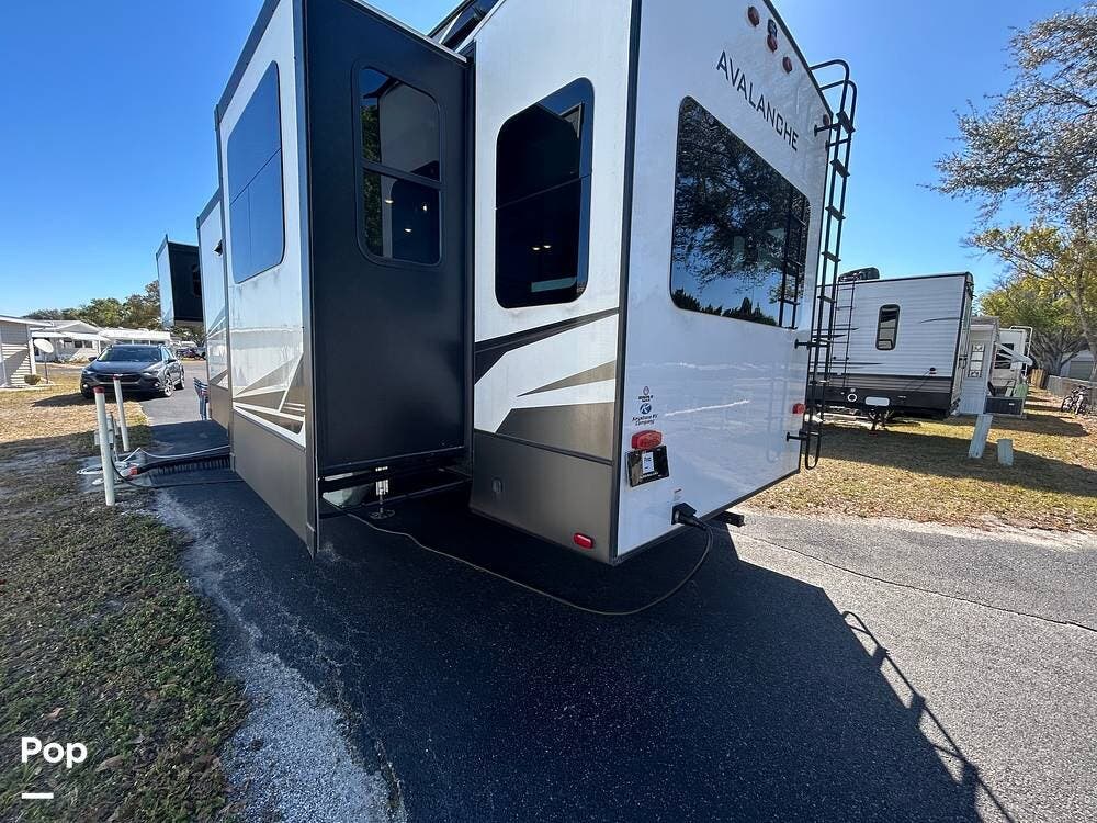 Used 2021 Keystone Avalanche 338GK available in Sebring, Florida