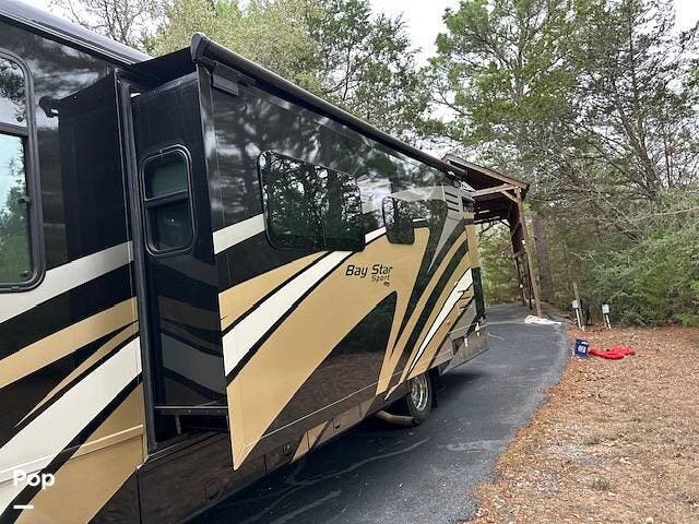 Used 2021 Newmar Bay Star Sport 3112 available in Smithville, Texas