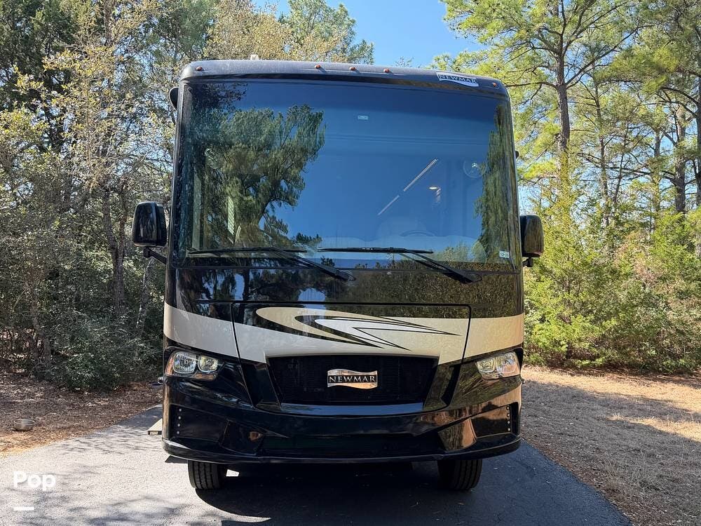 2021 Bay Star Sport 3112 by Newmar from Pop RVs in Smithville, Texas