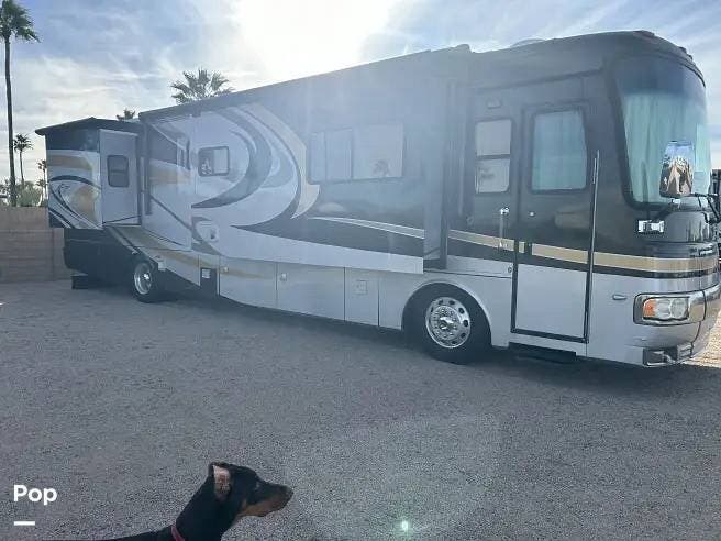 2008 Monaco RV Diplomat 40SKQ - Used Diesel Pusher For Sale by Pop RVs in Casa Grande, Arizona features Generator, Slideout, Leveling Jacks, Air Conditioning