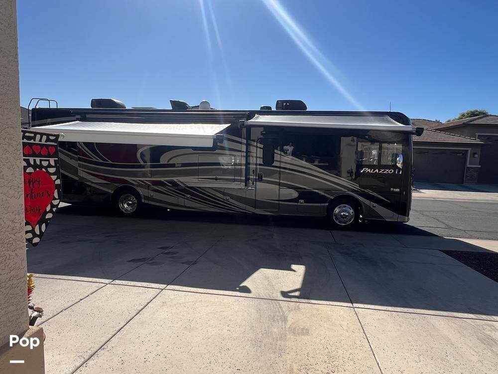 2022 Thor Motor Coach Palazzo 37.4 - Used Diesel Pusher For Sale by Pop RVs in Surprise, Arizona features Awning, Air Conditioning, Slideout, Generator
