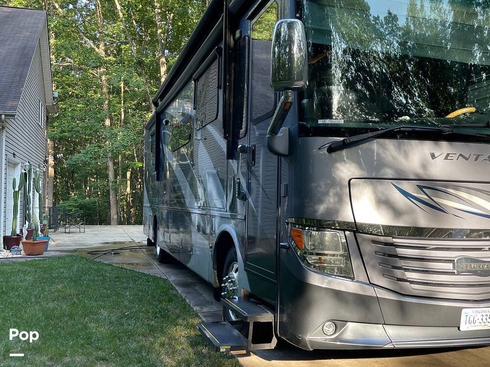 Used 2019 Newmar Ventana 3717 available in Stafford, Virginia
