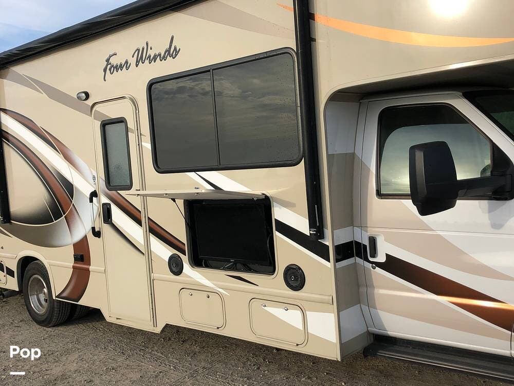 2017 Four Winds 28Z by Thor Motor Coach from Pop RVs in Montauk, New York