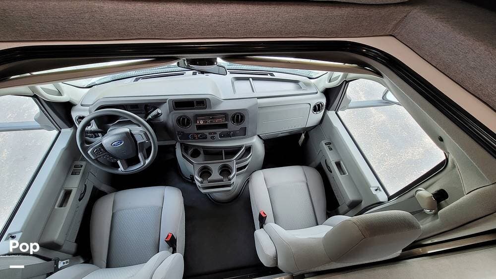 2021 Freelander Premier 30BH by Coachmen from Pop RVs in Saline, Michigan