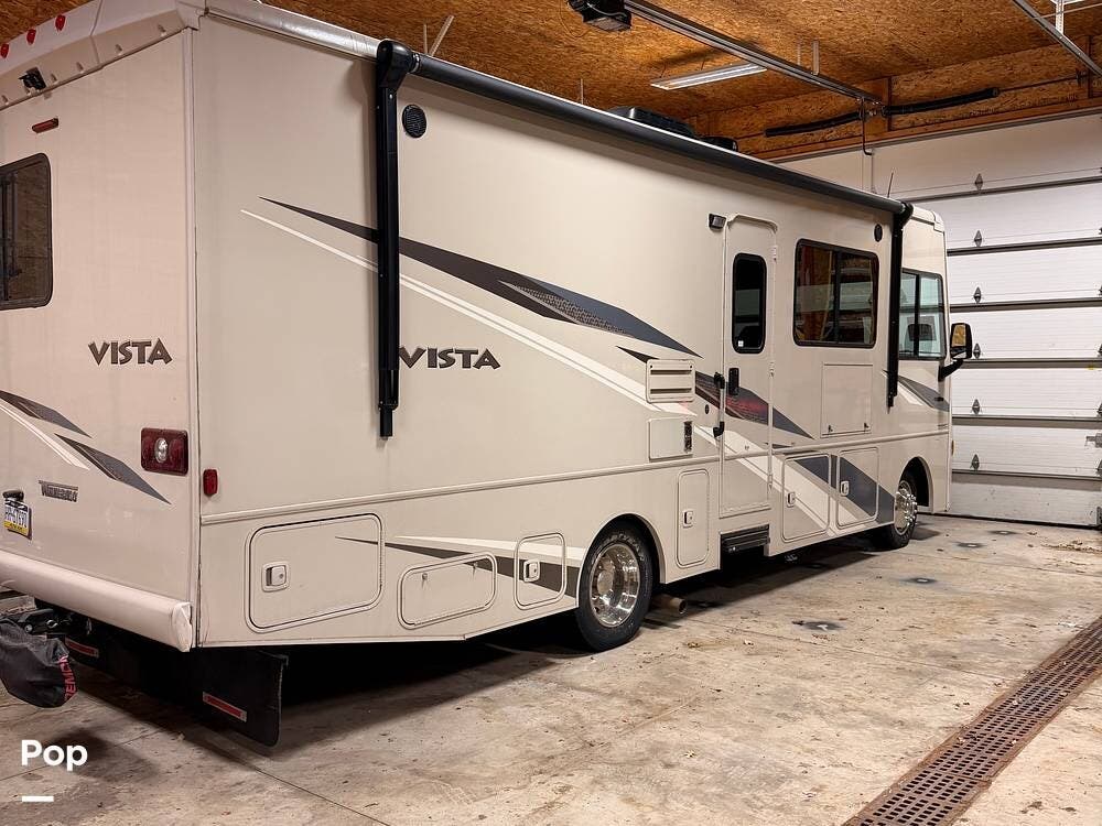 2020 Winnebago Vista 27PE - Used Class A For Sale by Pop RVs in Fairview, Pennsylvania features Slideout
