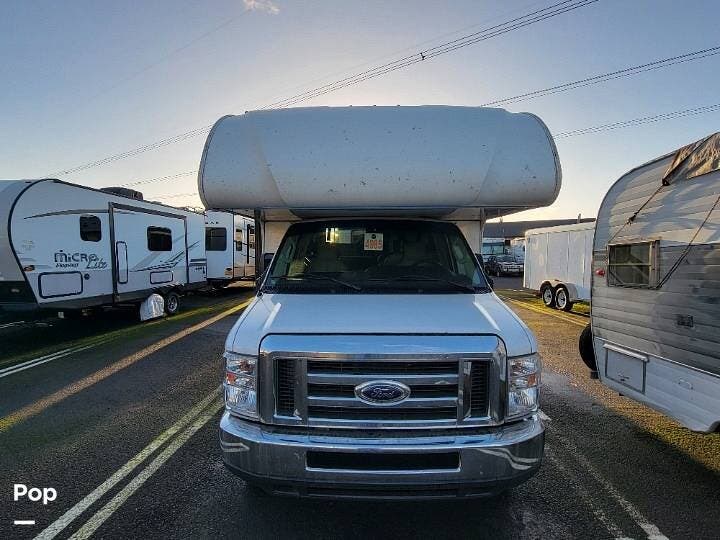 2020 Thor Motor Coach Chateau 23U - Used Class C For Sale by Pop RVs in Hillsboro, Oregon