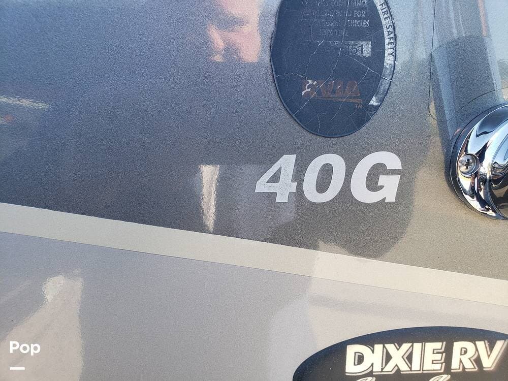 2018 Fleetwood Discovery LXE 40G - Used Diesel Pusher For Sale by Pop RVs in Gulf Breeze, Florida features Slideout, Generator, Leveling Jacks, Awning, Air Conditioning