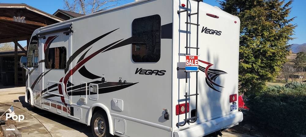 2021 Vegas 24.3 by Thor Motor Coach from Pop RVs in Maryville, Tennessee