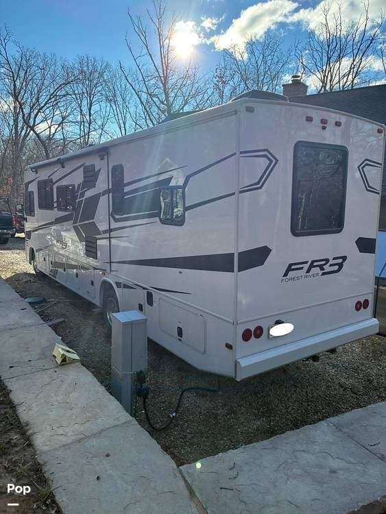 2023 FR3 33DS by Forest River from Pop RVs in Warrenton, Missouri