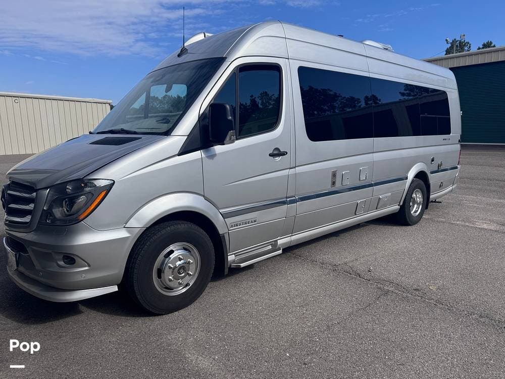 2019 Airstream Interstate Grand Tour EXT - Used Class B For Sale by Pop RVs in Aberdeen, North Carolina features Generator, Air Conditioning, Awning