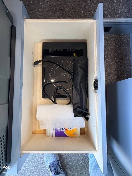 2022 Rekon 2500 4x4 by Pleasure-Way from Pop RVs in Green Valley, Arizona