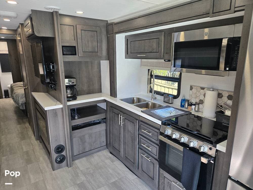 2024 Georgetown GT5 34M5 by Forest River from Pop RVs in Palm Harbor, Florida