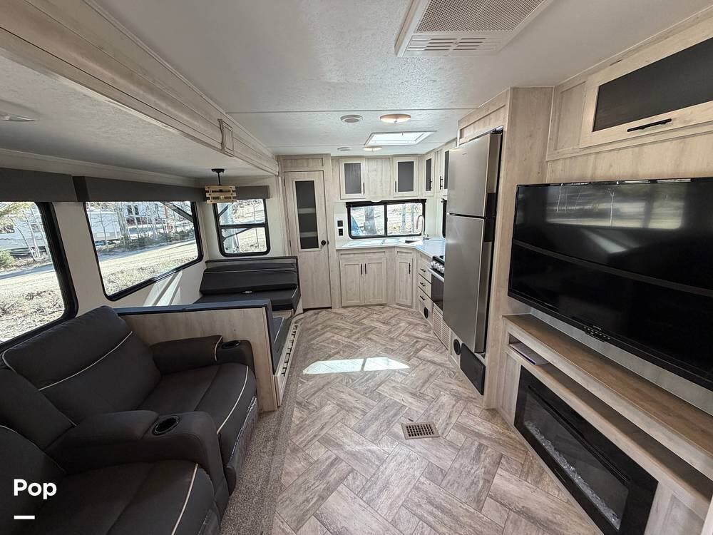 2023 Forest River Wildcat 266MEX - Used Travel Trailer For Sale by Pop RVs in Fairplay, Colorado features Leveling Jacks, Awning, Air Conditioning, Slideout