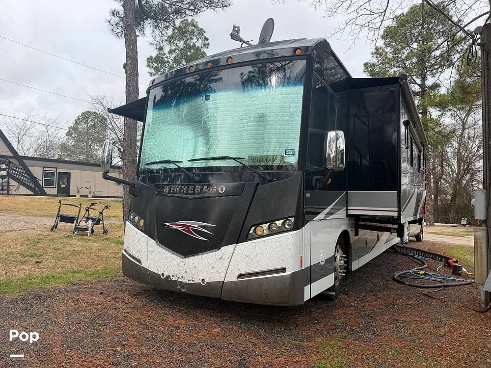 2013 Journey 40U by Winnebago from Pop RVs in Mount Pleasant, Texas