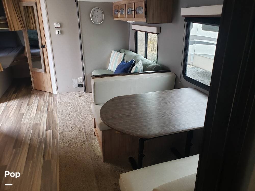 Used 2019 Coachmen Freedom Express 28.7SE available in Foley, Alabama