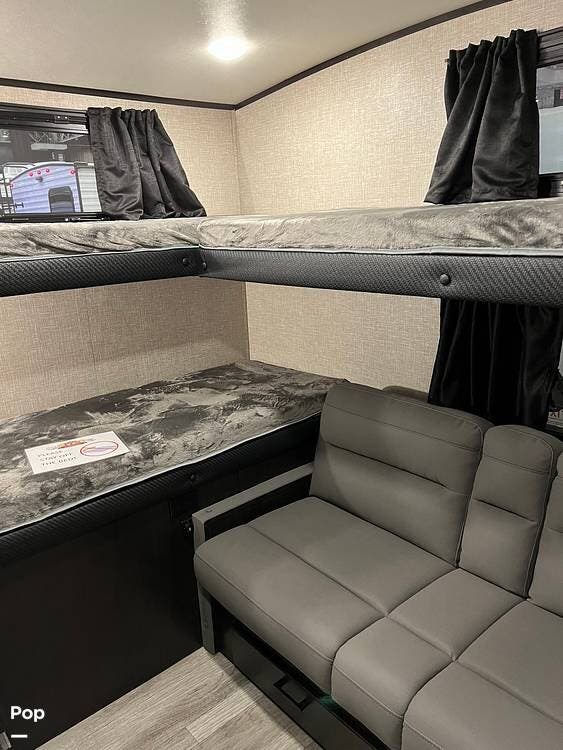 2023 White Hawk 32QBH by Jayco from Pop RVs in Boardman, Ohio