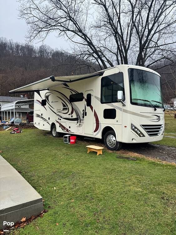 2017 Hurricane 31S by Thor Motor Coach from Pop RVs in Keyser, West Virginia