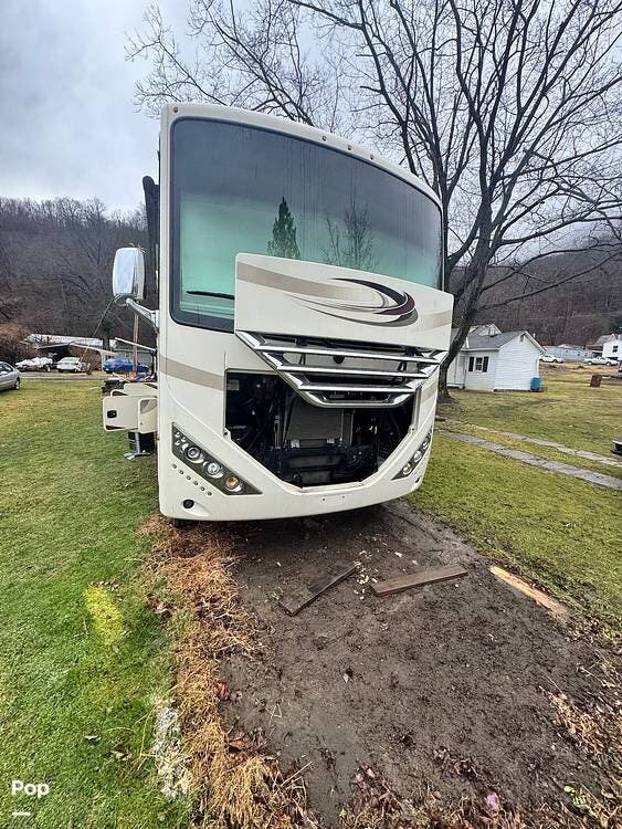 Used 2017 Thor Motor Coach Hurricane 31S available in Keyser, West Virginia