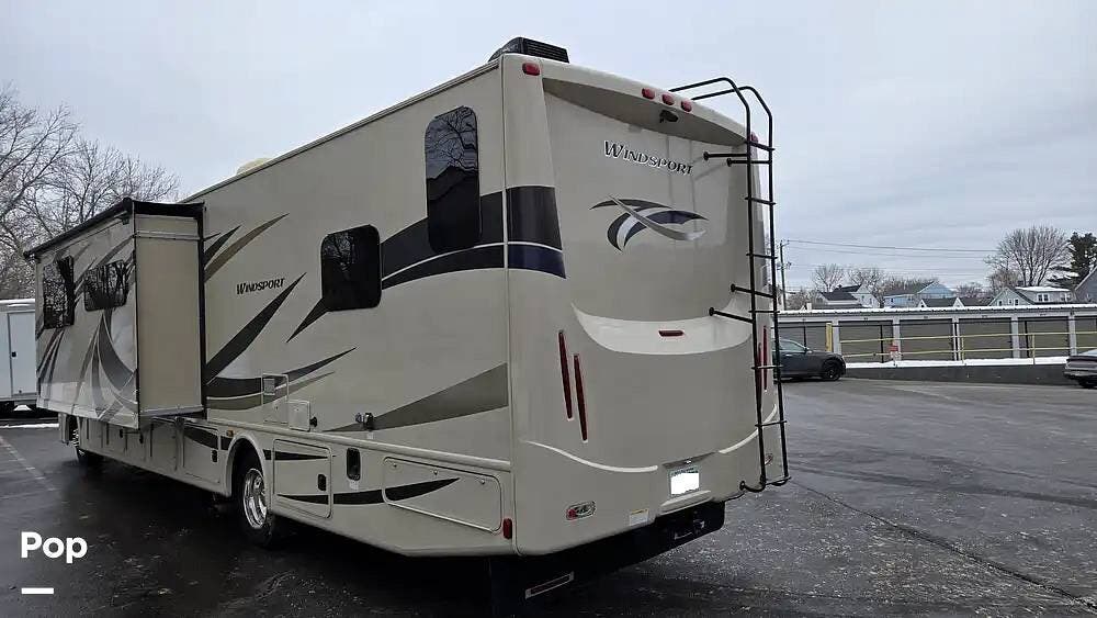 Used 2016 Thor Motor Coach Windsport 35C available in Nashua, New Hampshire