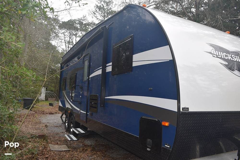 2018 Quicksilver 8X26FB by Livin' Lite from Pop RVs in Freeport, Florida