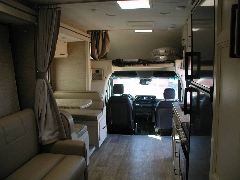 Used 2024 Thor Motor Coach Freedom Elite 24FL available in Wittmann, Arizona