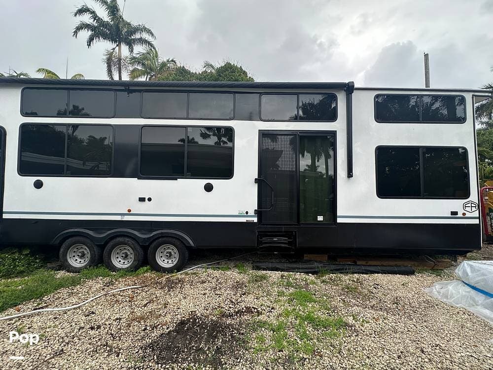 Used 2025 Forest River Salem Grand Villa 44VIEW available in Hollywood, Florida