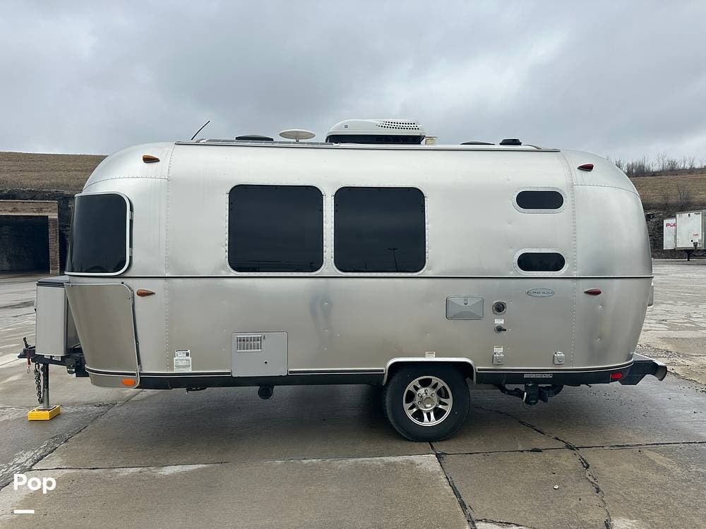 Used 2016 Airstream Flying Cloud 20 available in Independence, Missouri