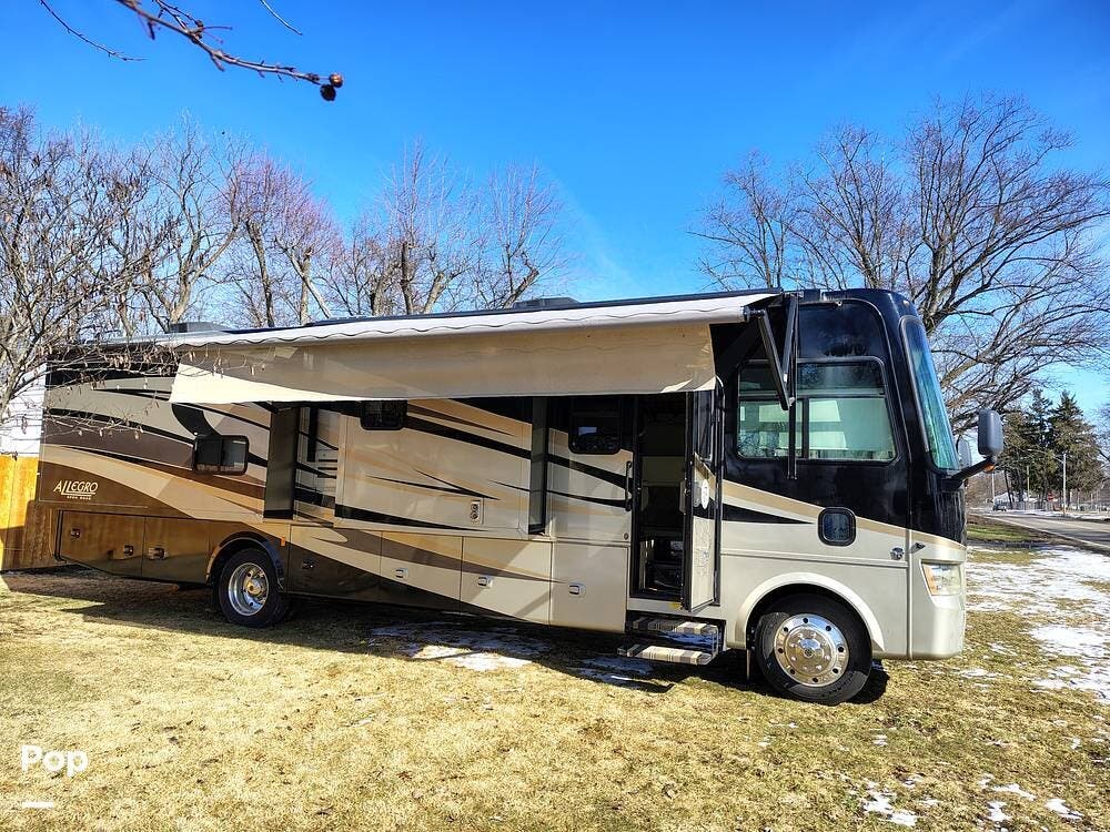 Used 2012 Tiffin Allegro 35QBA available in South Bend, Indiana