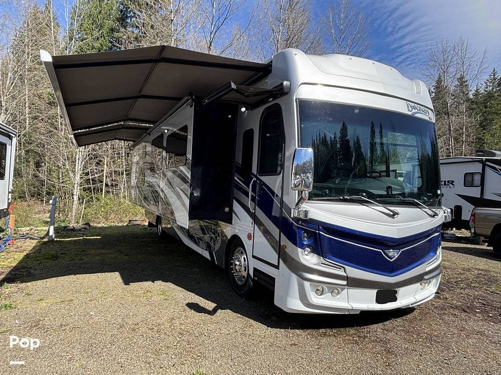 2020 Discovery LXE 40G by Fleetwood from Pop RVs in Welches, Oregon