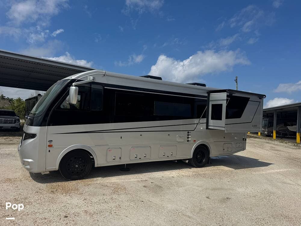 2024 Coachmen Euro 25EU - Used Class A For Sale by Pop RVs in Punta Gorda, Florida features Air Conditioning, Generator, Slideout, Awning, Leveling Jacks