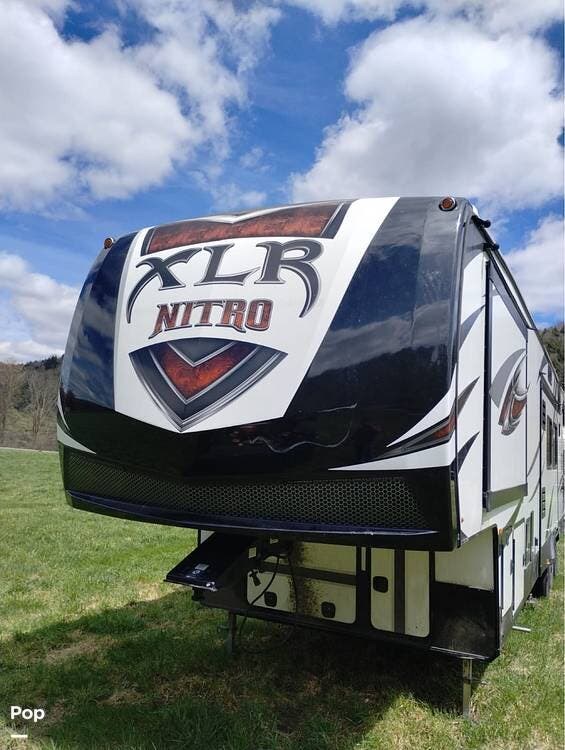 2018 Forest River XLR 42DS5 - Used Fifth Wheel For Sale by Pop RVs in Athol, Idaho features Slideout