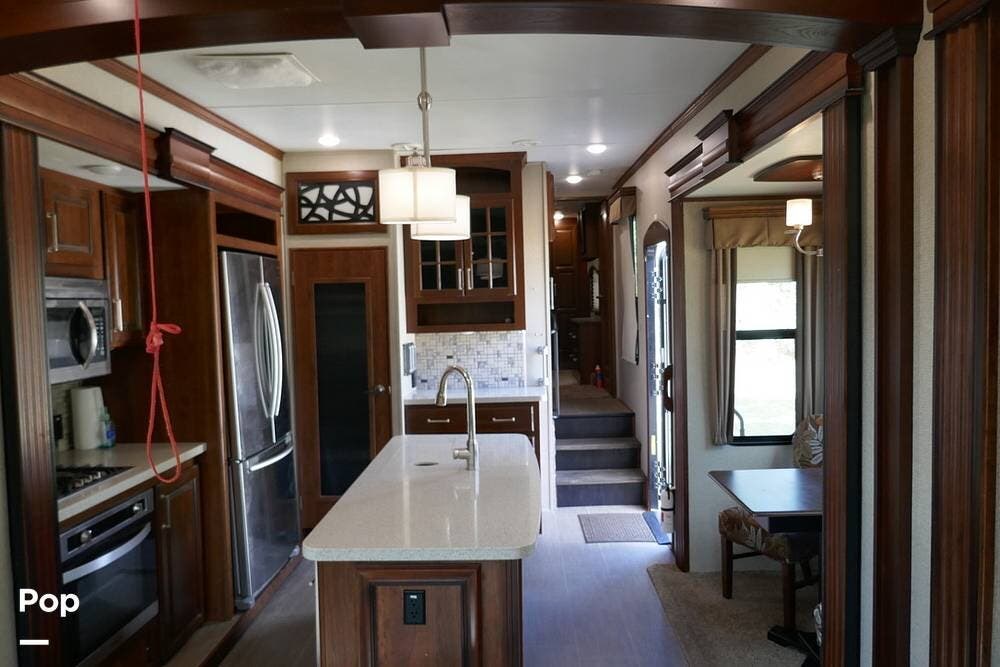 2018 Alpine 3501RL by Keystone from Pop RVs in Pass Christian, Mississippi