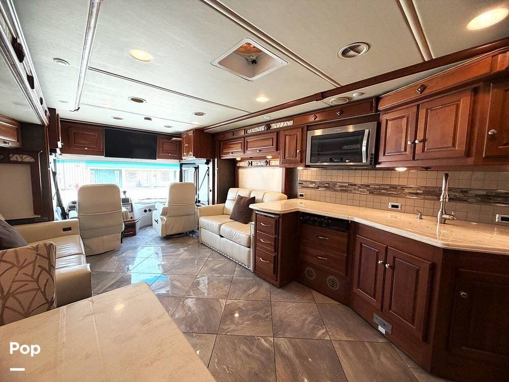 2015 Journey 36M by Winnebago from Pop RVs in Utica, Kentucky