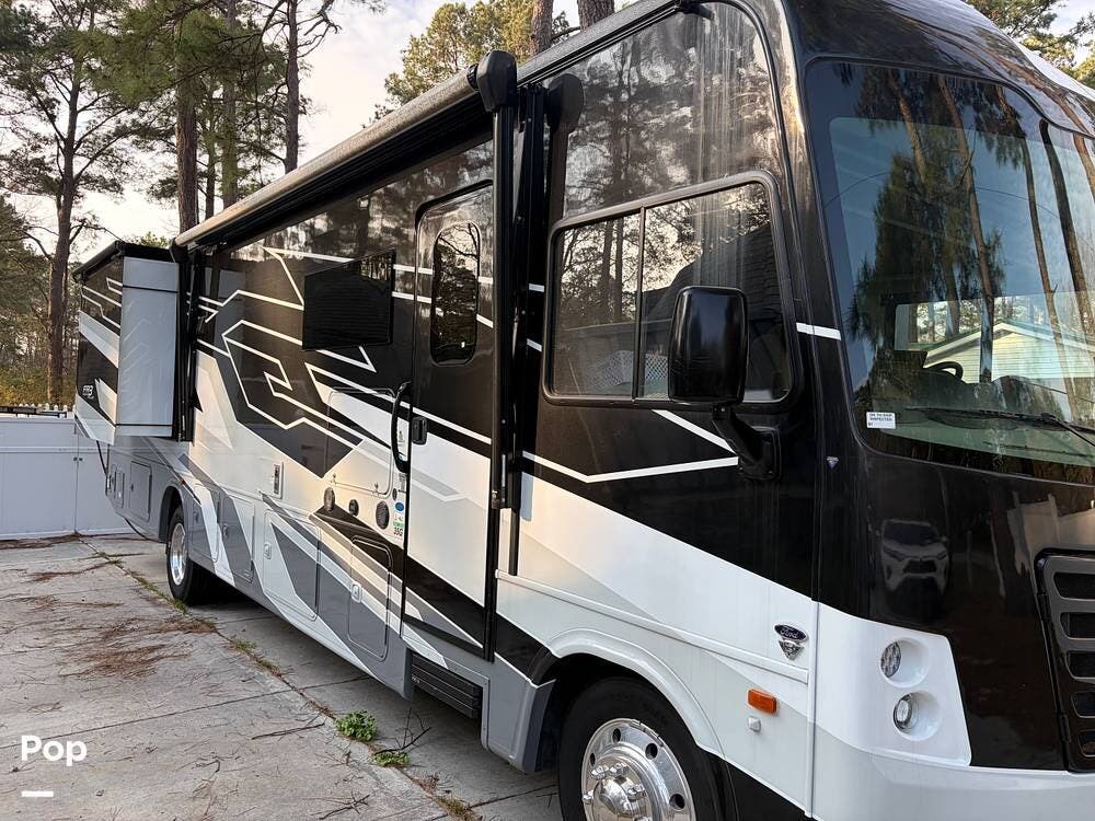 2025 FR3 Plus 35G by Forest River from Pop RVs in Summerville, South Carolina