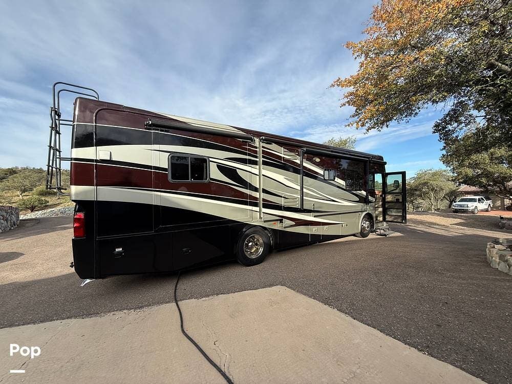 2011 Allegro Red 34QFA by Tiffin from Pop RVs in Oracle, Arizona