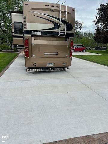2006 Imperial 42PBQ by Holiday Rambler from Pop RVs in Phoenix, New York