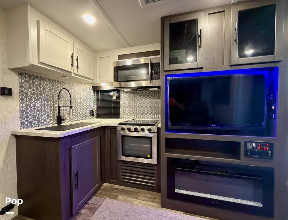 2023 Cruiser Aire CR22RBS by CrossRoads from Pop RVs in Middleburg, Florida