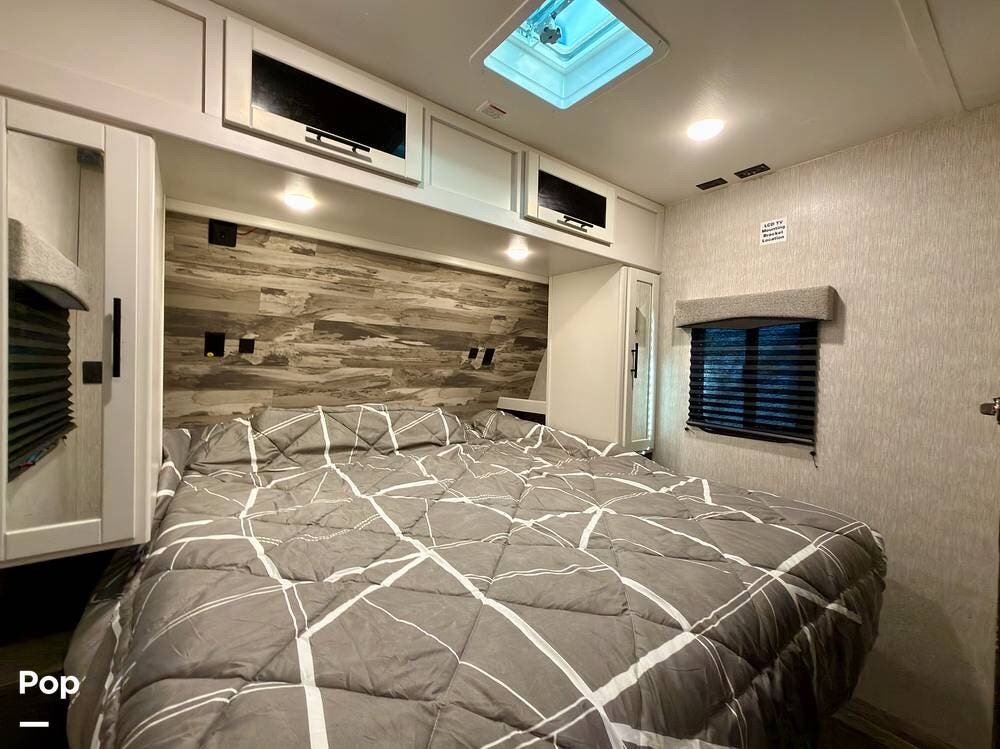 Used 2023 CrossRoads Cruiser Aire CR22RBS available in Middleburg, Florida