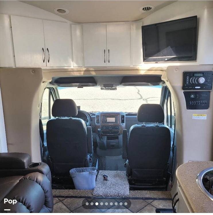 2014 Thor Industries West Thor Industries West Citation 24 ST - Used Class C For Sale by Pop RVs in Cedar City, Utah features Slideout