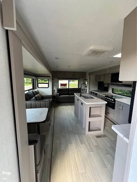 Used 2024 K-Z Connect 313MK available in Renfrew, Pennsylvania