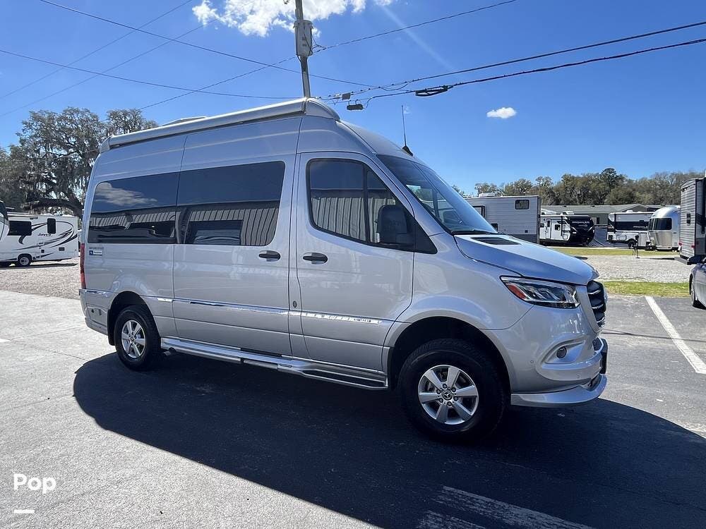 2024 Interstate Tommy Bahama 19 by Airstream from Pop RVs in Ocala, Florida