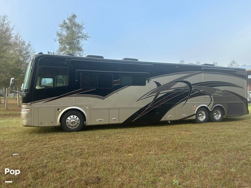 2007 Zephyr 45QSZ by Tiffin from Pop RVs in Williston, Florida