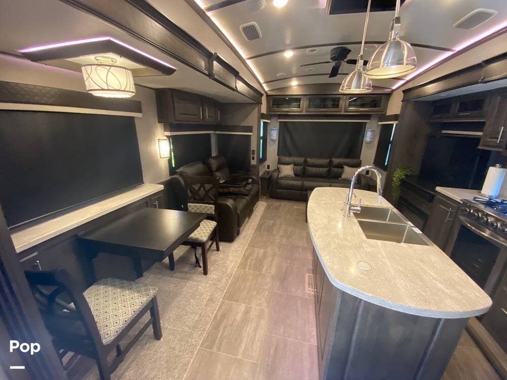 2020 Pinnacle 36FBTS by Jayco from Pop RVs in Grand Prairie, Texas